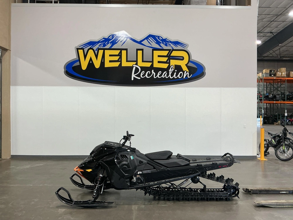 2025 Ski-doo Summit Edge 165 850