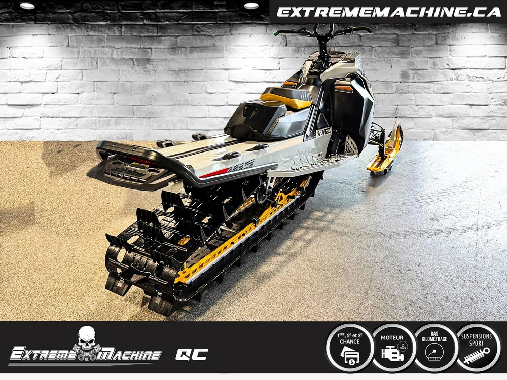 Skidoo Summit® Edge® 850 E-tec 165'' Seulement 935km - Impeccable!!! 2023