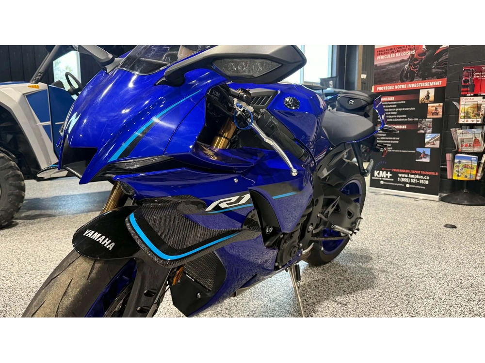 2026 Yamaha Yzr-r1 alt