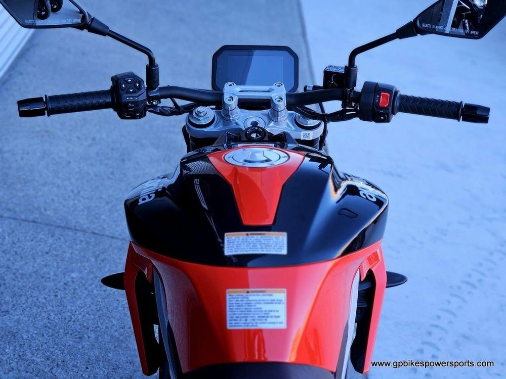 2026 Aprilia Tuono 457