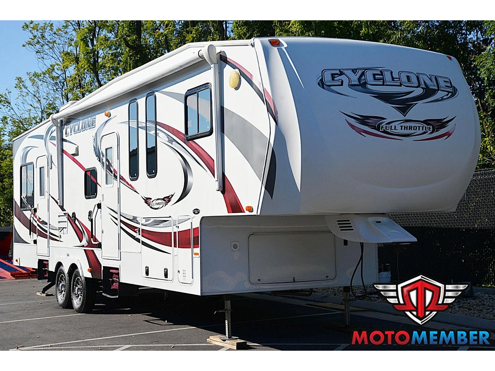 2012 Heartland M-3010 Cyclone Toy Hauler alt