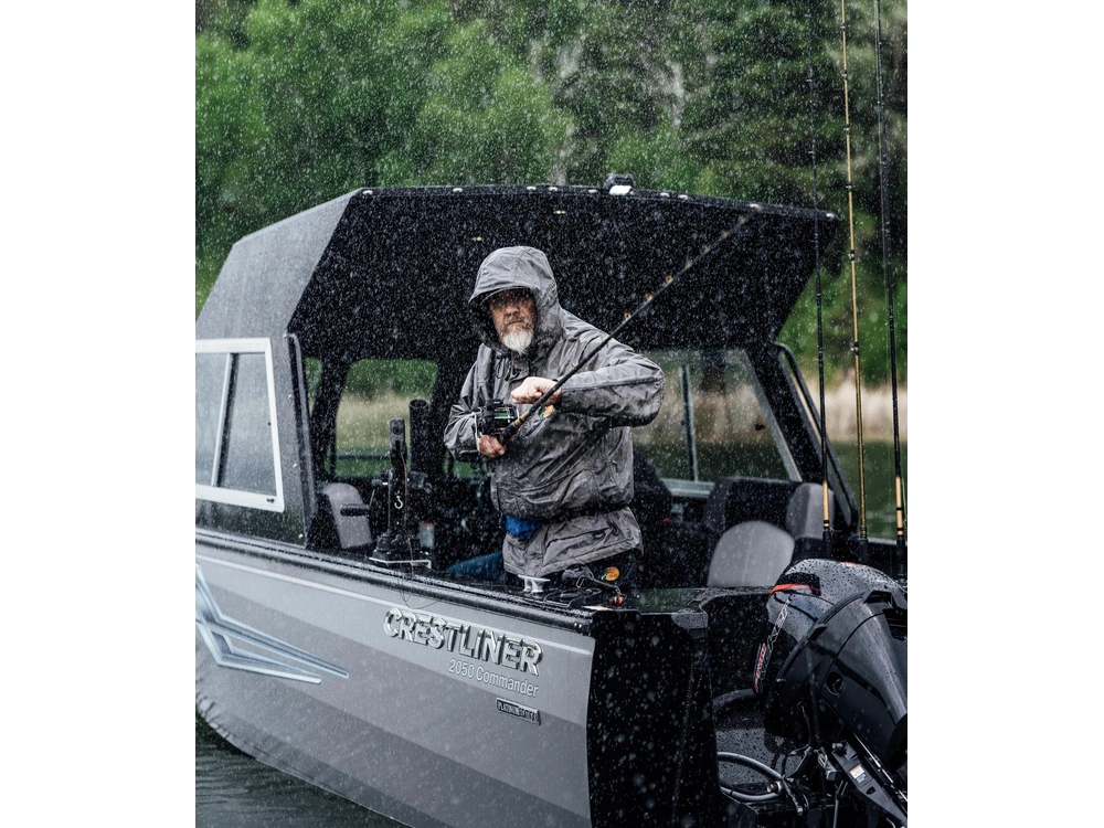 2027 Crestliner 2050 Commander Hard Top alt