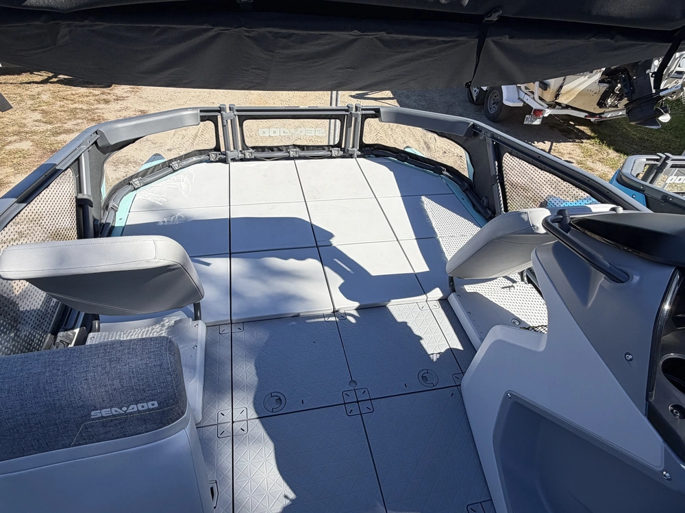 Sea-doo Switch Sport 18' 300hp 2026 alt