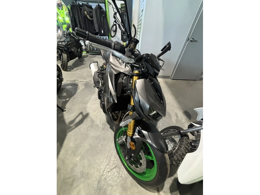 Kawasaki Z1100 Z1100 Zr1100 Z Zr 1100 Se Z1000 Z 1000 - Mt10 Z900 2026 alt