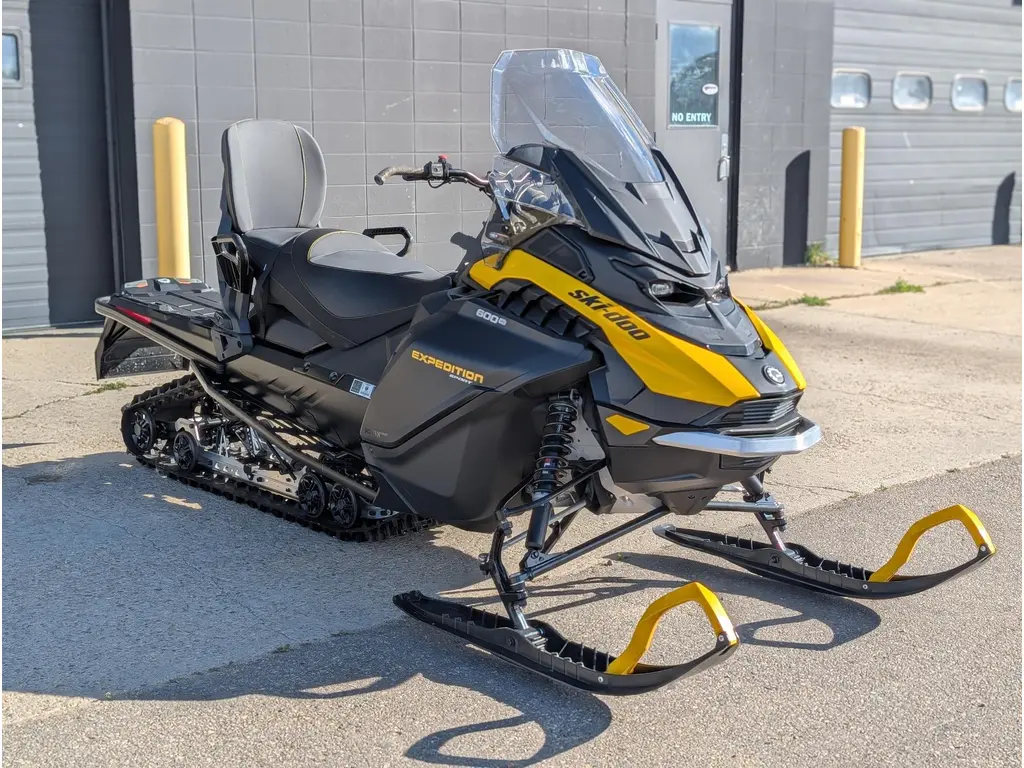 2027 Ski-Doo EXPEDITION SPORT 600 EFI 1.5" E.S. 