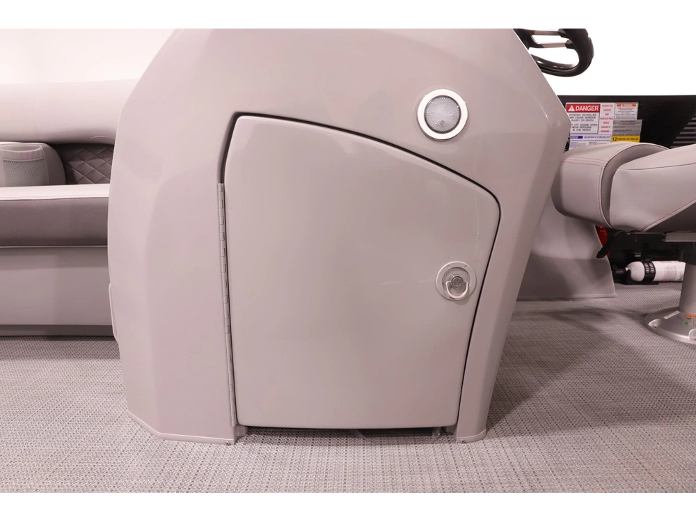 2024 Other 26l Stern Radius Top Deck With Slide alt
