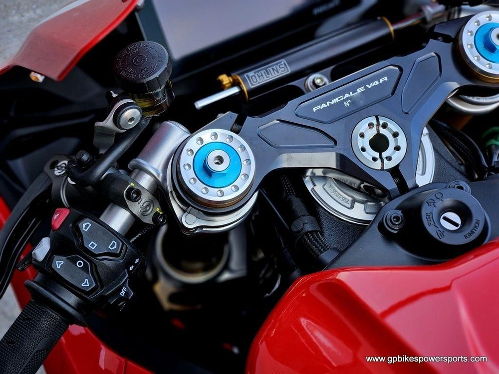 2026 Ducati Panigale V4 R