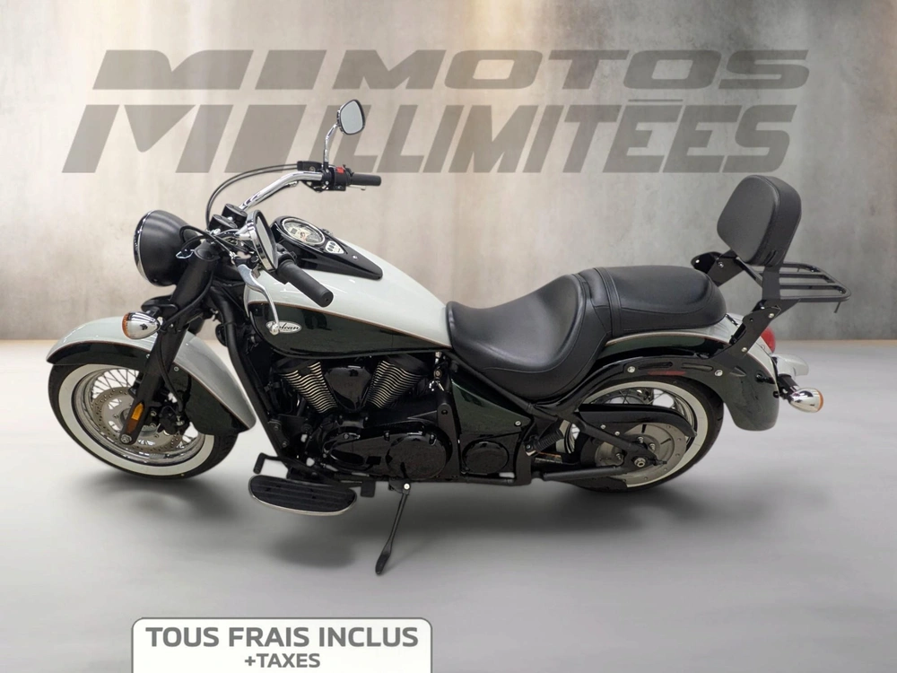 2022 Kawasaki Vulcan 900 Classic