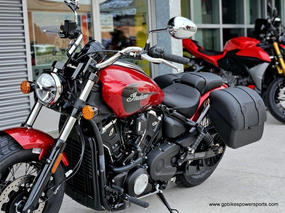 2026 Indian Motorcycle Super Scout® Sunset Red Metallic