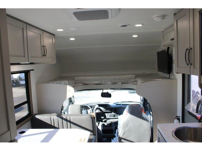 Entegra Coach Odyssey 22cf 2027 alt