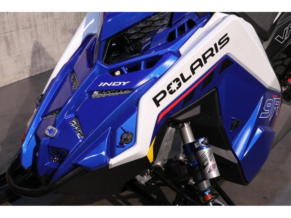 2027 Polaris 9r Indy Vr1 137 Snowcheck (exclusif)
