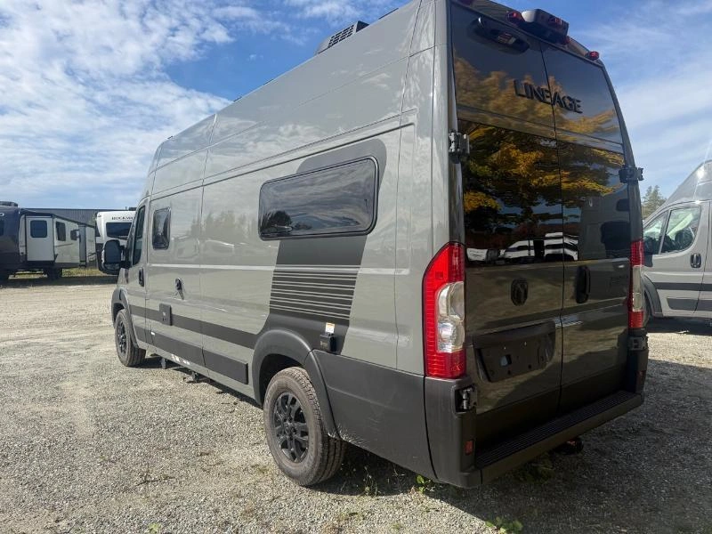 2027 Grand Design Lineage Lvp2 alt