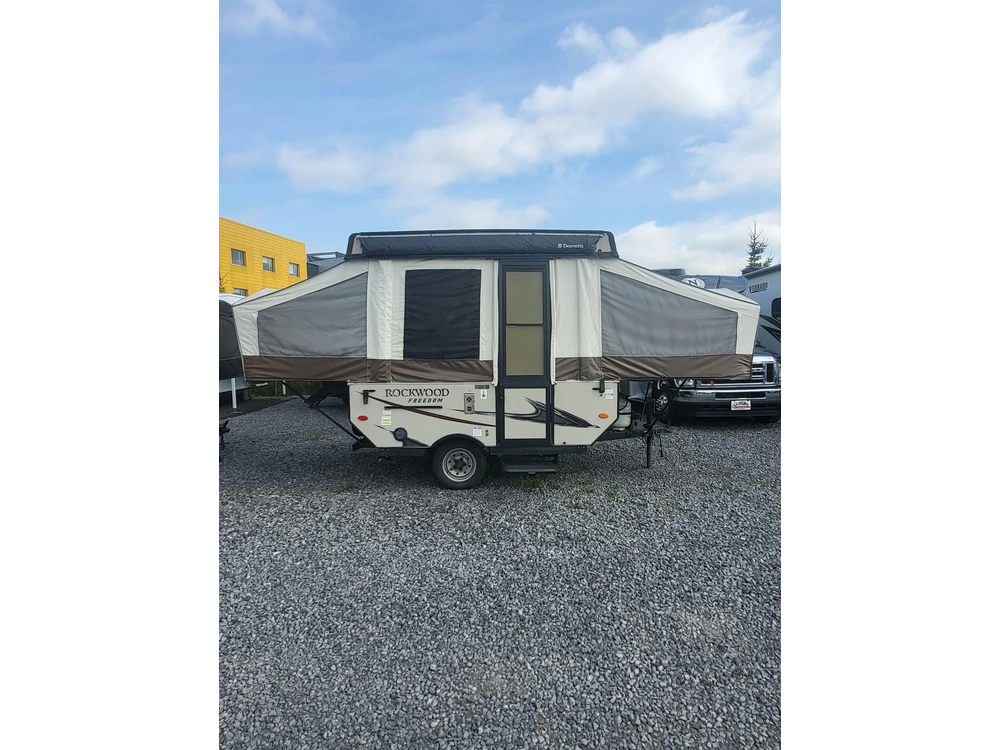 2018 Rockwood Freedom 1640ltd alt