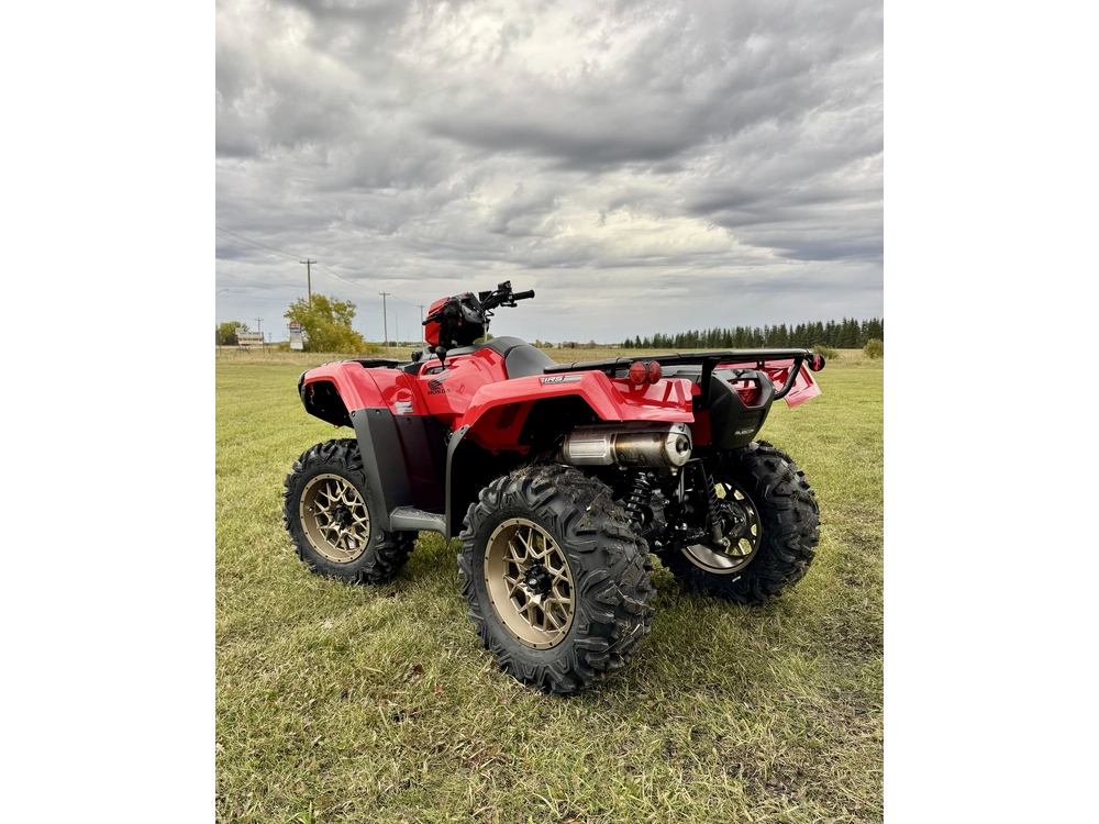 2027 Honda Rubicon Dct Irs Eps, Red