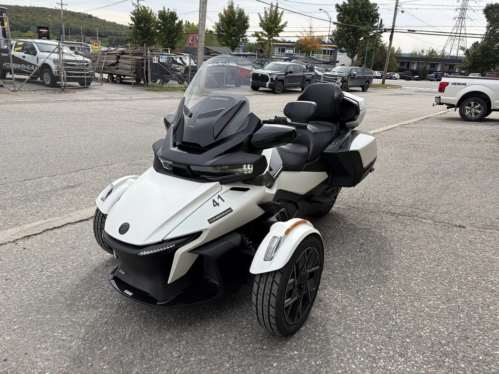 Can-am Spyder Rt Ltd Sea-to-sky 2026 alt