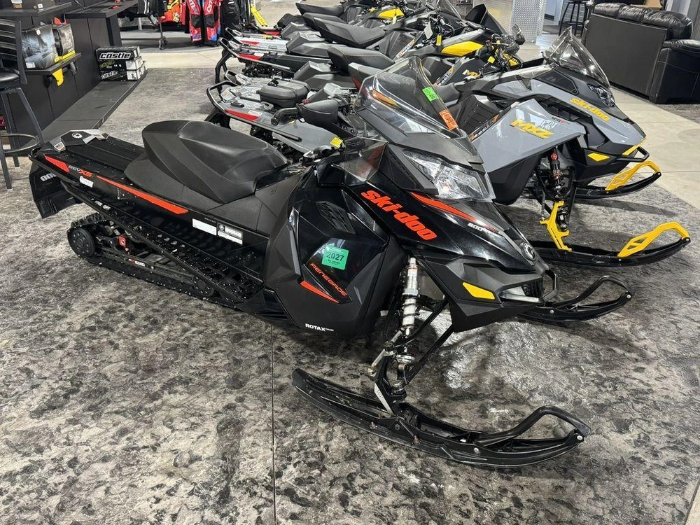 2016 Ski-doo Renegade® Adrenaline™ Rotax® 600 H.o. E-tec®