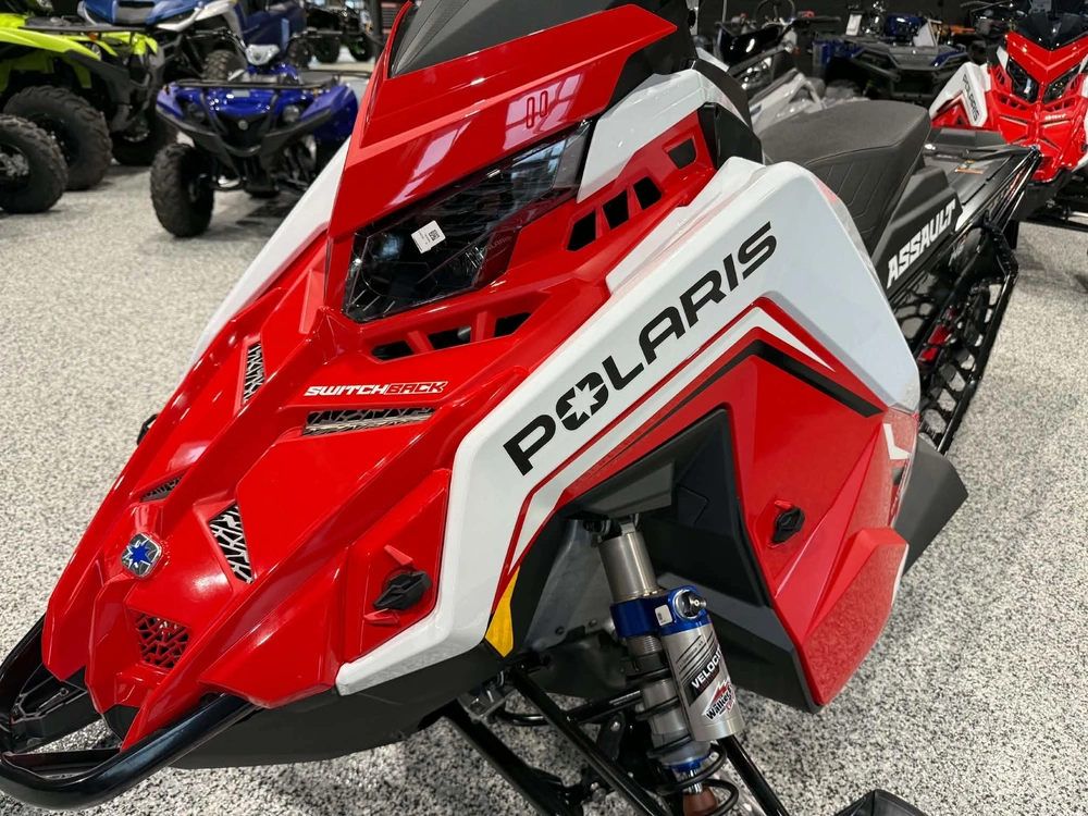 2027 Polaris Switchback Assault alt