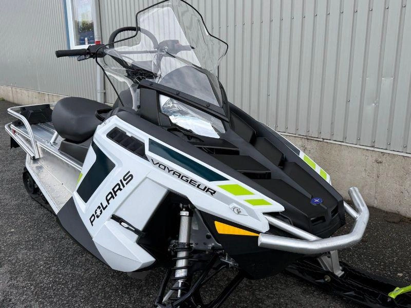 Polaris 550 Voyageur 155 Es 2025 alt