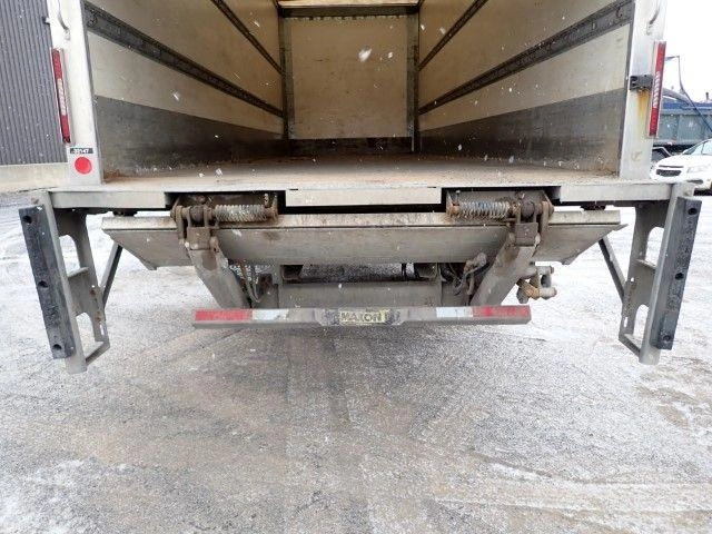 Freightliner M2106 2019