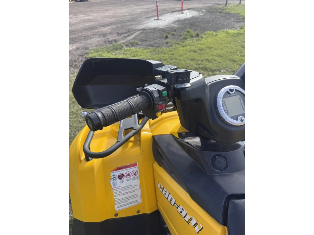 2011 Can-am Outlander Xt 4x 400hoefi, 3651kms