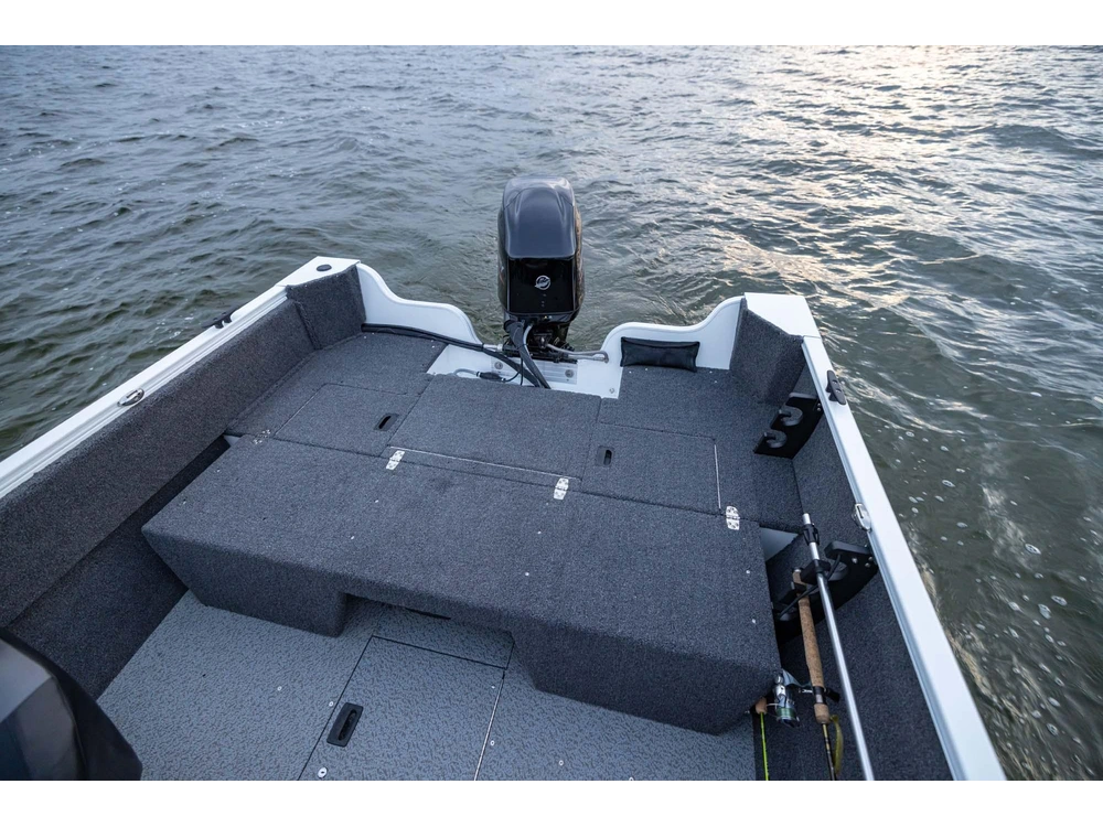 2027 Crestliner 1650 Kodiak Wt alt