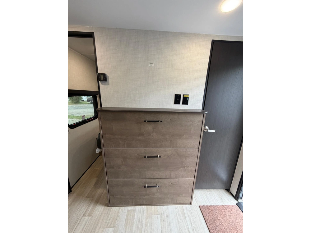 2027 Keystone Rv Springdale 2880brs alt
