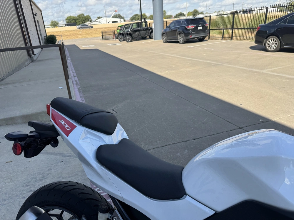 2026 Kawasaki Ninja 300 Abs