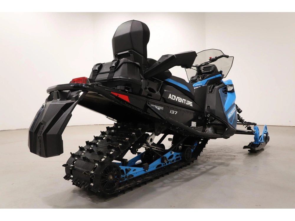 2024 Polaris 650 Indy Adventure 137 alt