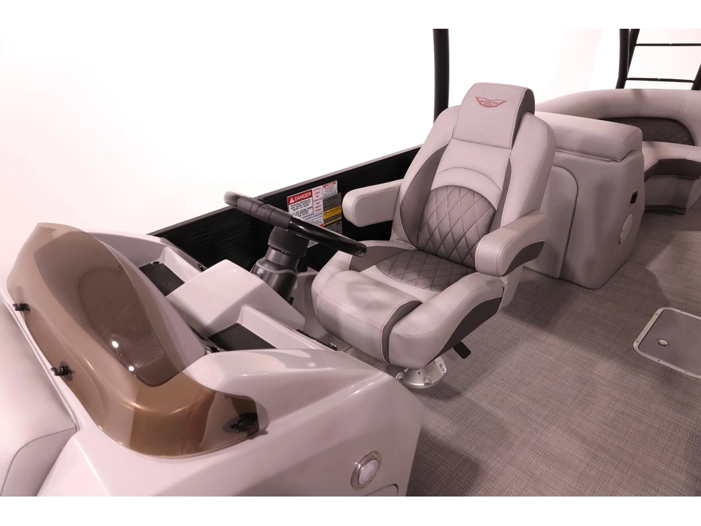 2024 Other 26l Stern Radius Top Deck With Slide alt