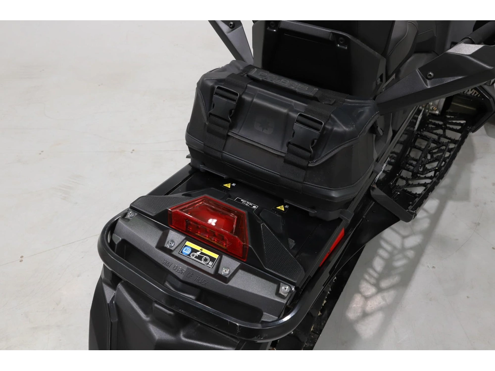 2024 Polaris 650 Indy Adventure 137 alt
