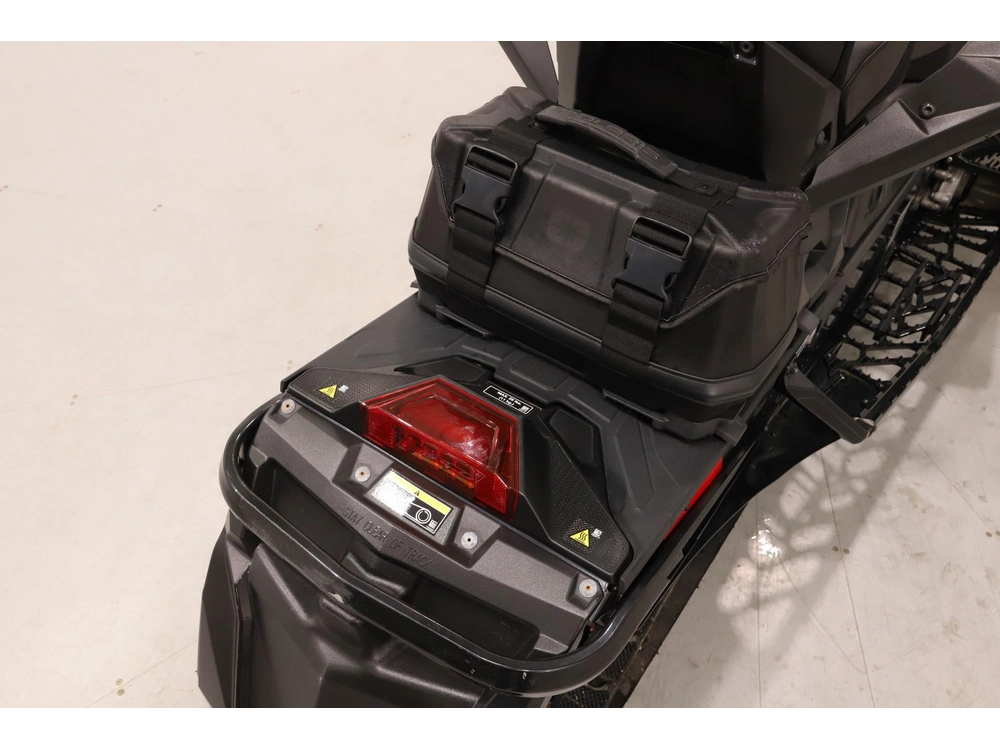 2024 Polaris Prostar S4 Indy Adventure 137 alt