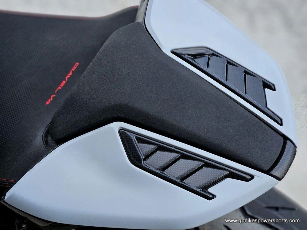 2026 Ducati Diavel V4 Rs Livery
