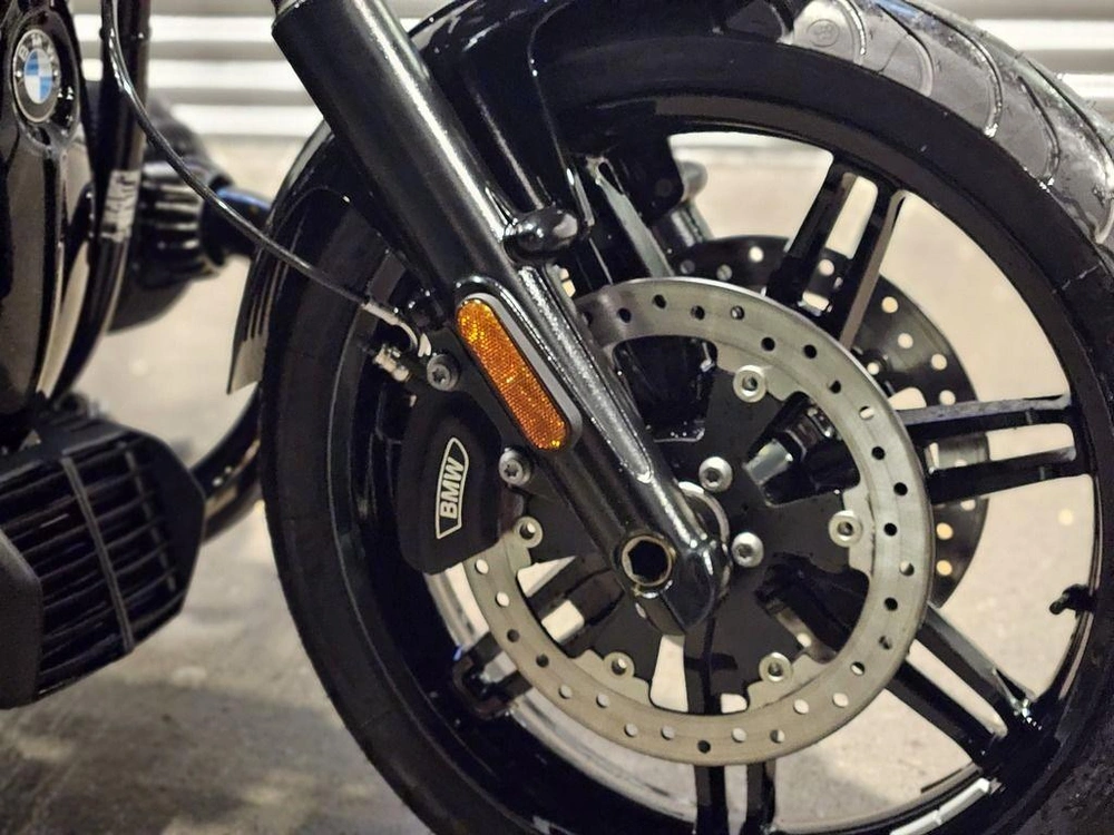 2025 Bmw R 18 Black Storm Metallic Demo