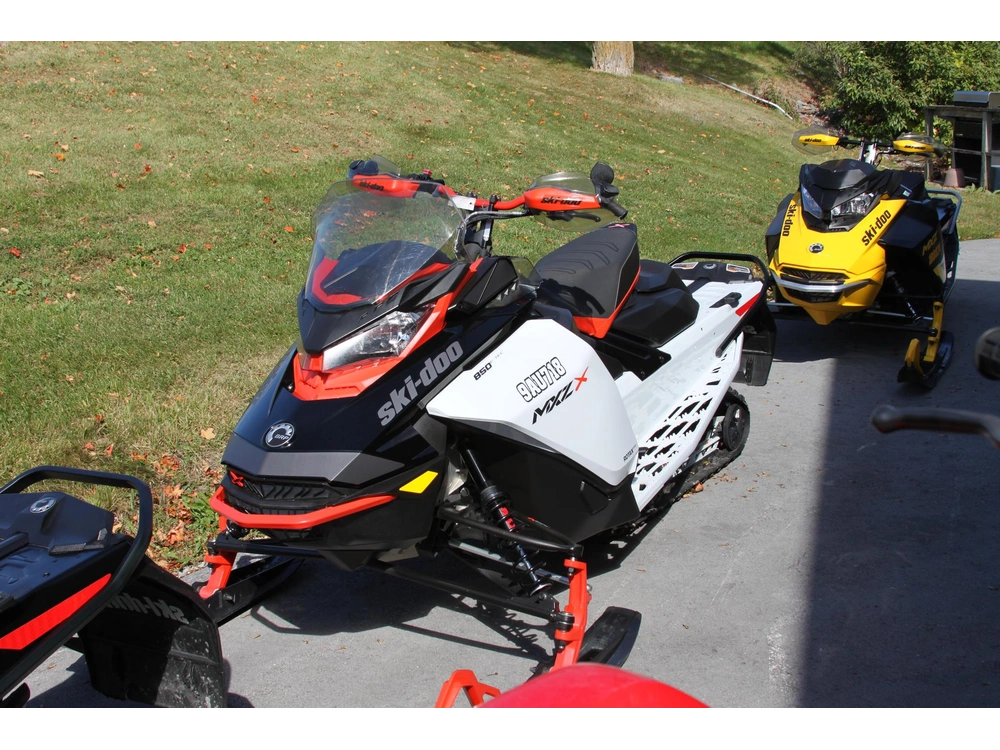 2022 Ski-doo Mxz X 850 E-tec alt