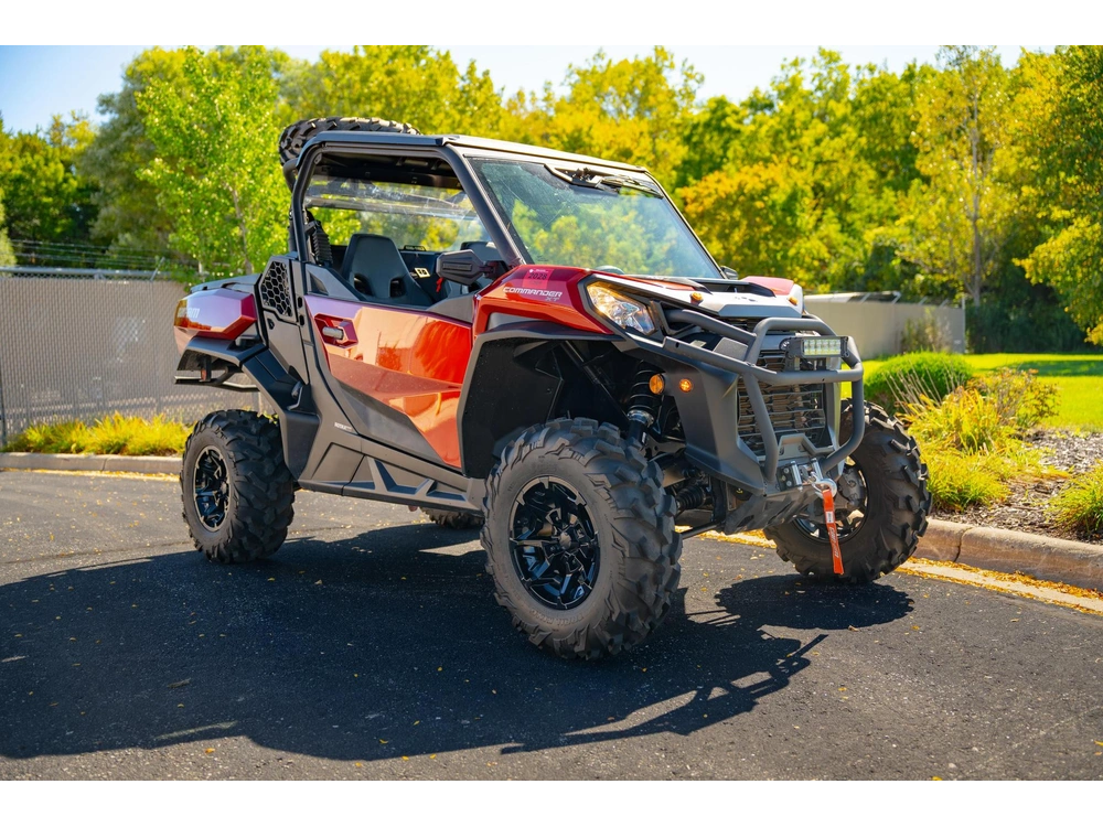 2024 Can-am Commander Xt 700