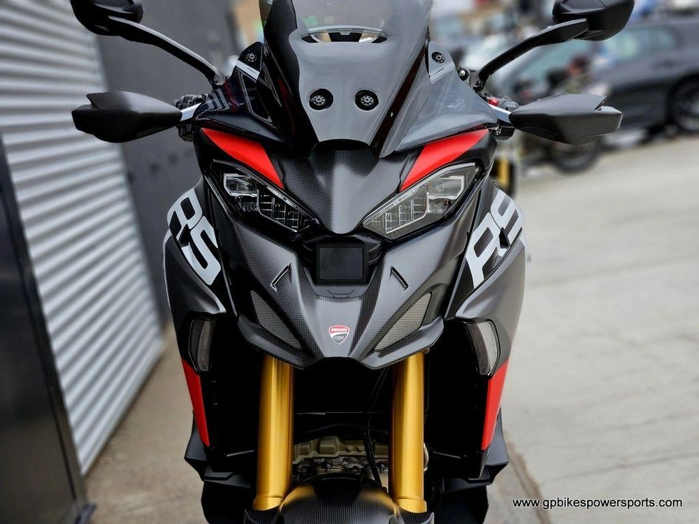 2026 Ducati Multistrada V4 Rs