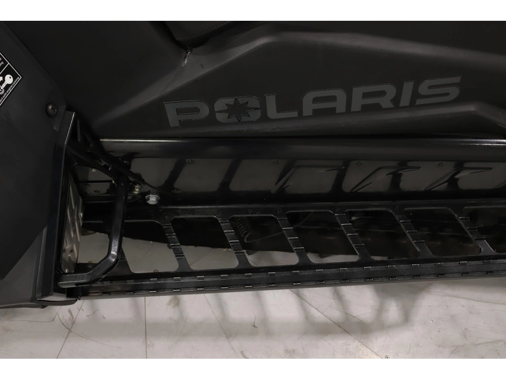 2025 Polaris 850 Rmk Khaos 155 - Only 459 Miles! alt