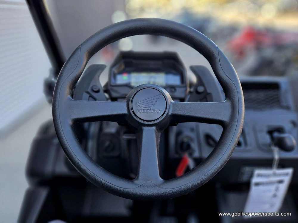 2025 Honda Pioneer 700-2p Dlx