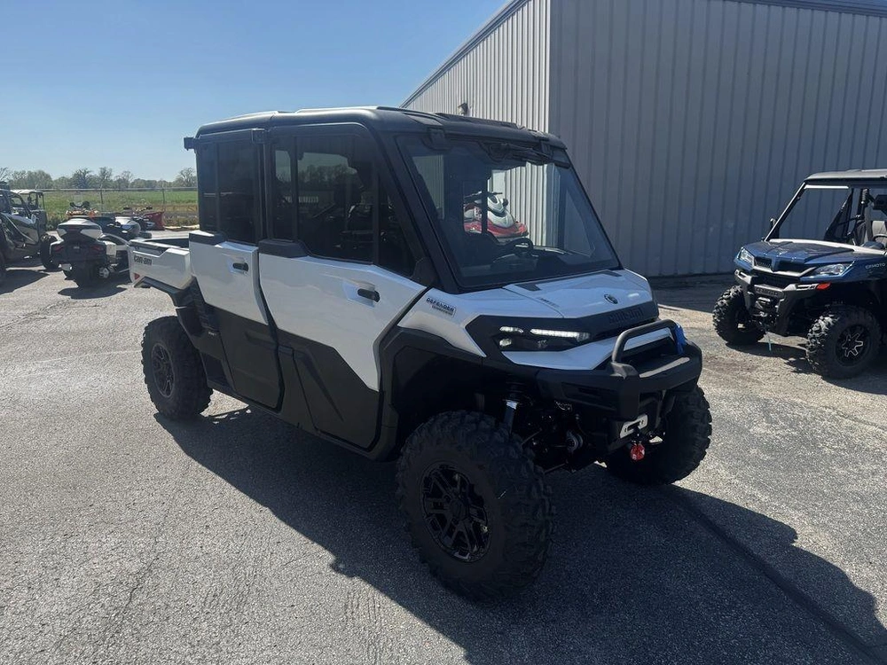 2026 Can-am Defender Max Limited Hd11