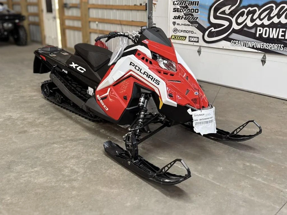 2027 Polaris 650 Switchback Xc 146 1.6 Cobra