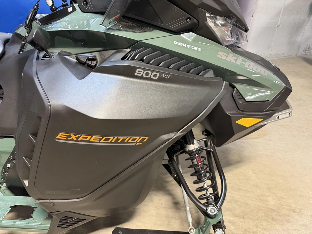 Ski-doo Expedition Se 900 Ace Bas Km 2024 alt