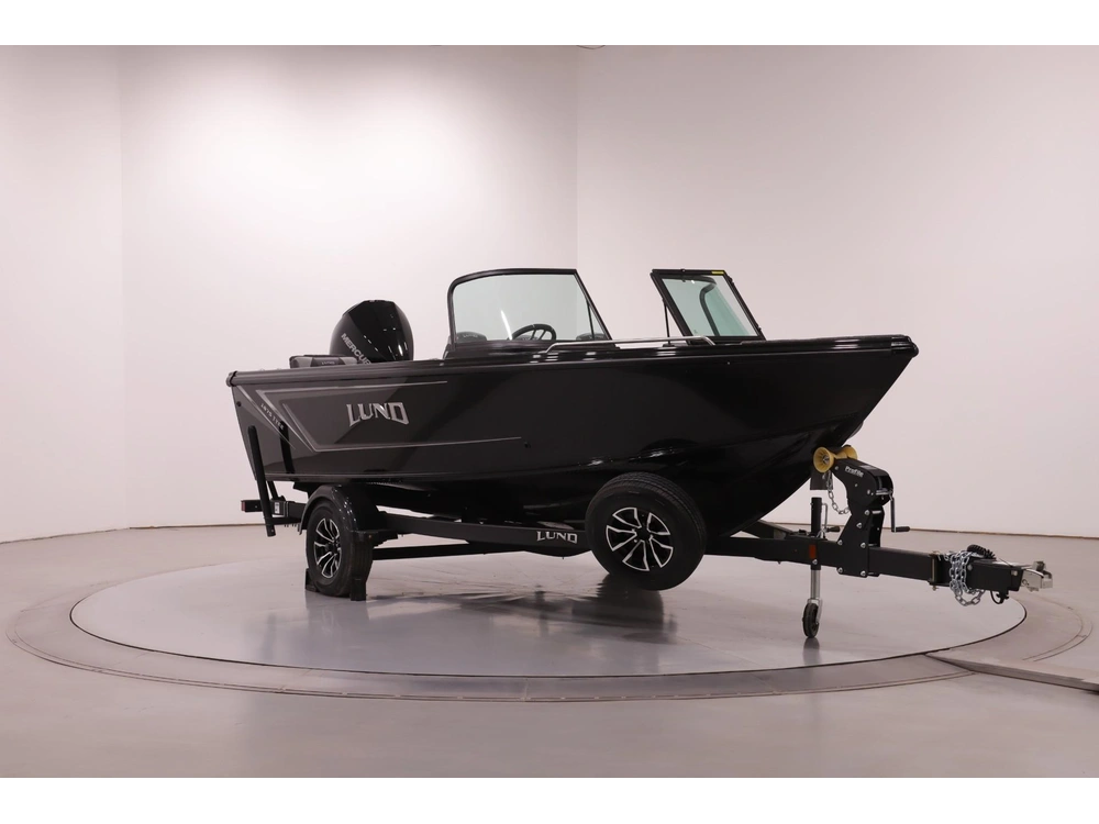 2026 Lund Boat Co 1875 Tyee alt