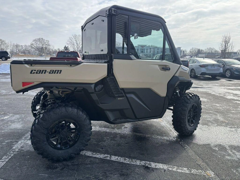 2026 Can-am Defender Limited Hd11 Desert Tan & Carbon Black