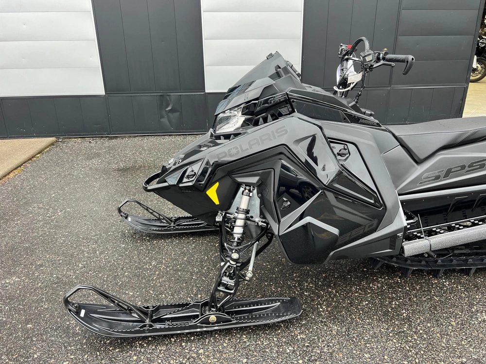 Polaris 850 Rmk Sps 155 Blk 2027 alt