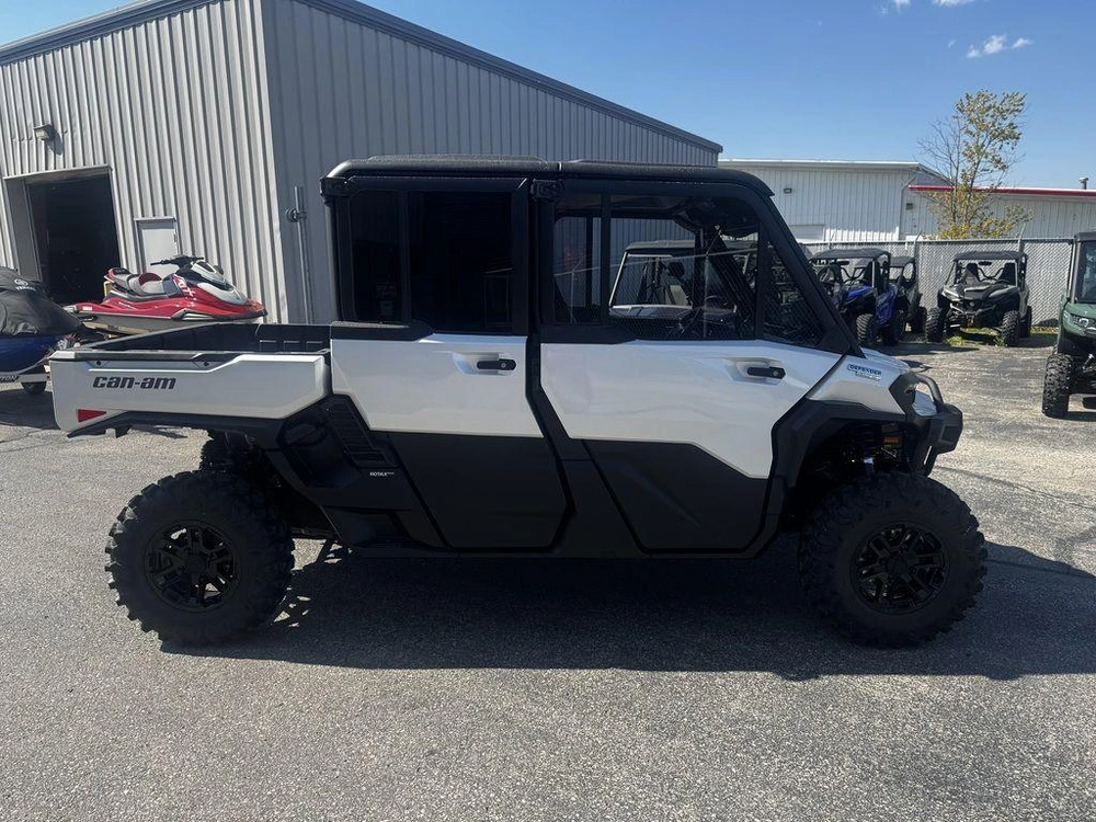 2026 Can-am Defender Max Limited Hd11