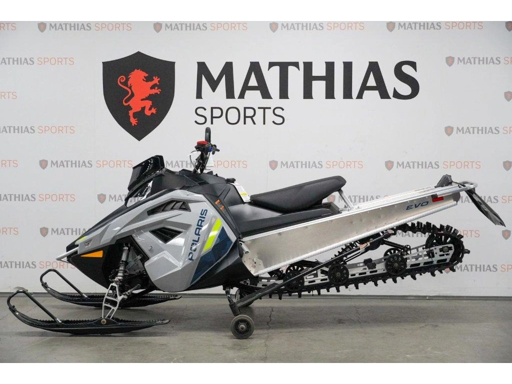 2026 Polaris 550 Rmk Evo 144 Es alt