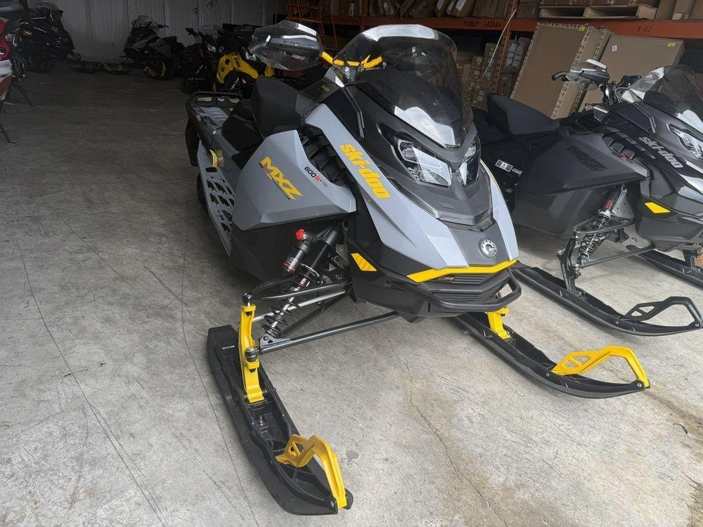 2026 Ski-doo Mxz® Adrenaline® With Blizzard® Package 600r E-tec 137 Ice R. Xt 1.25