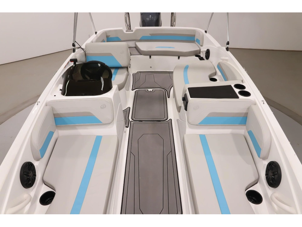 2026 Hurricane Ss185-ob Base Model alt