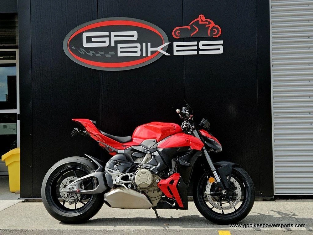 2025 Ducati Streetfighter V4 Ducati Red