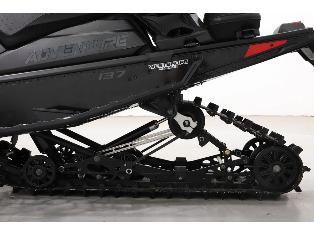2024 Polaris Prostar S4 Indy Adventure 137 alt
